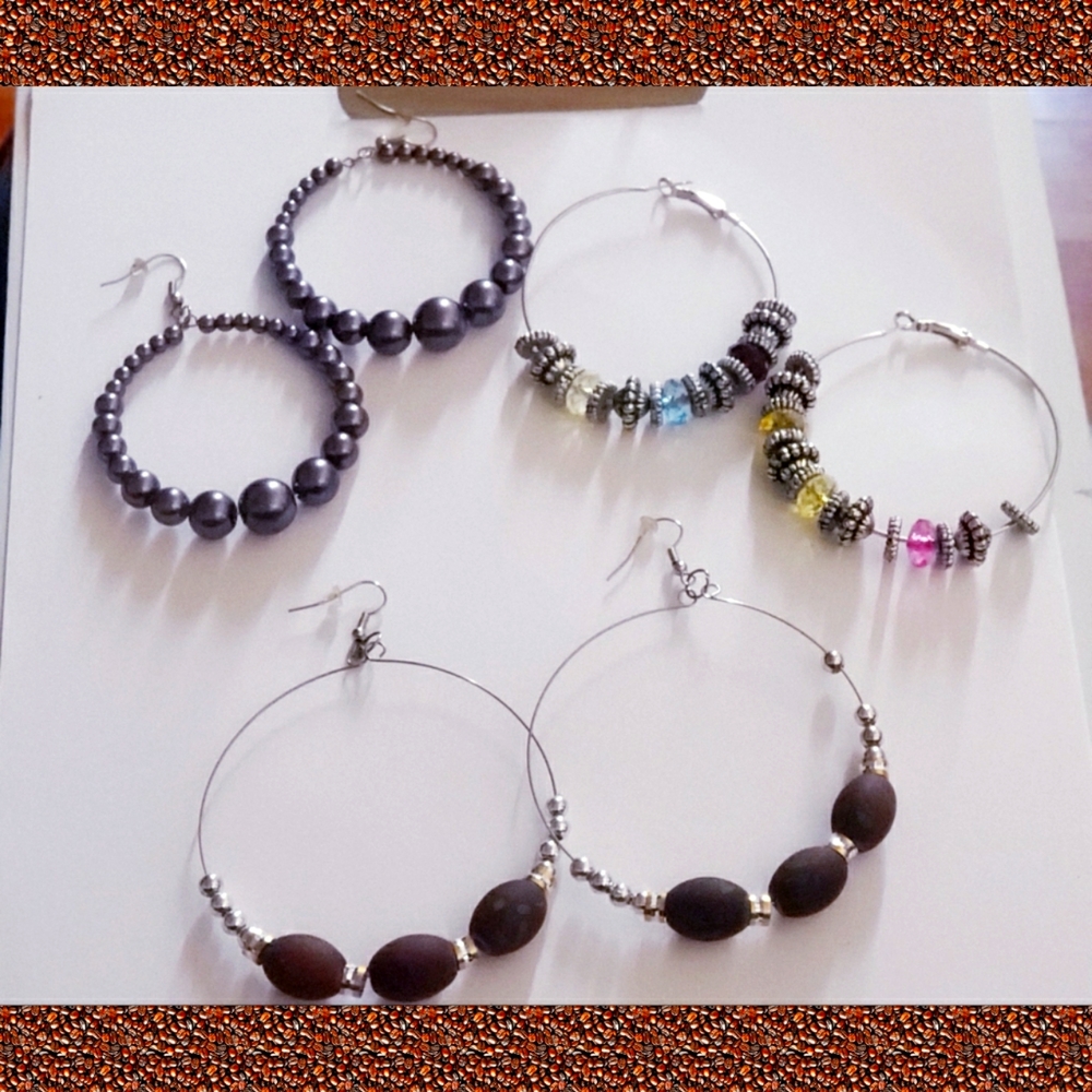 Bundle of 3 hoop earrings